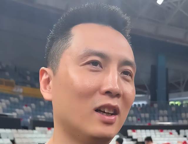 开云体育网页版登录-展望总决赛G4,卢伟自信满满,点名弗格,王博说改变,押宝孙铭徽